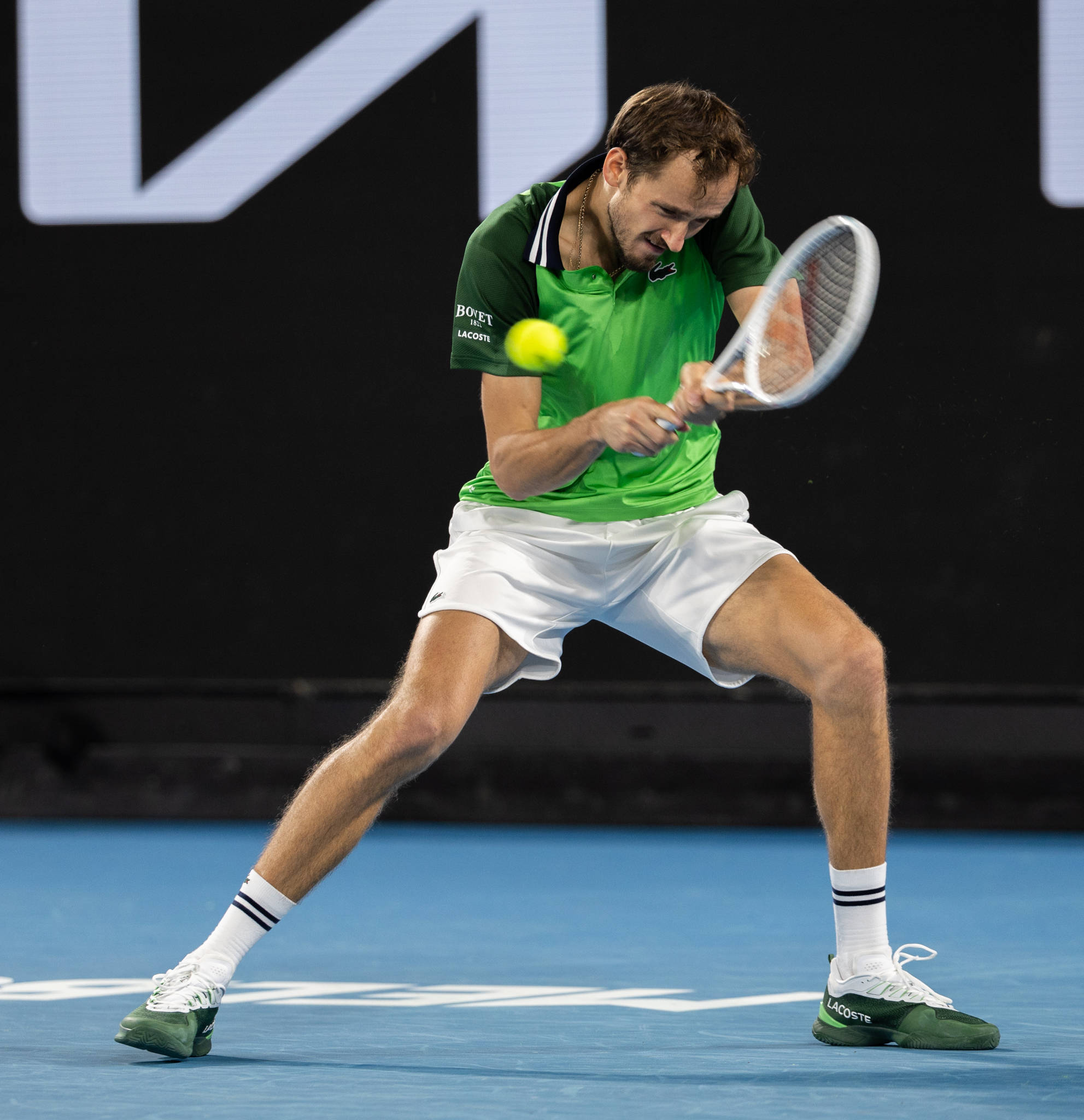 澳网险胜ATP总决赛,梅德韦杰夫统治全场 澳网险胜ATP总决赛,梅德韦杰夫统治全场