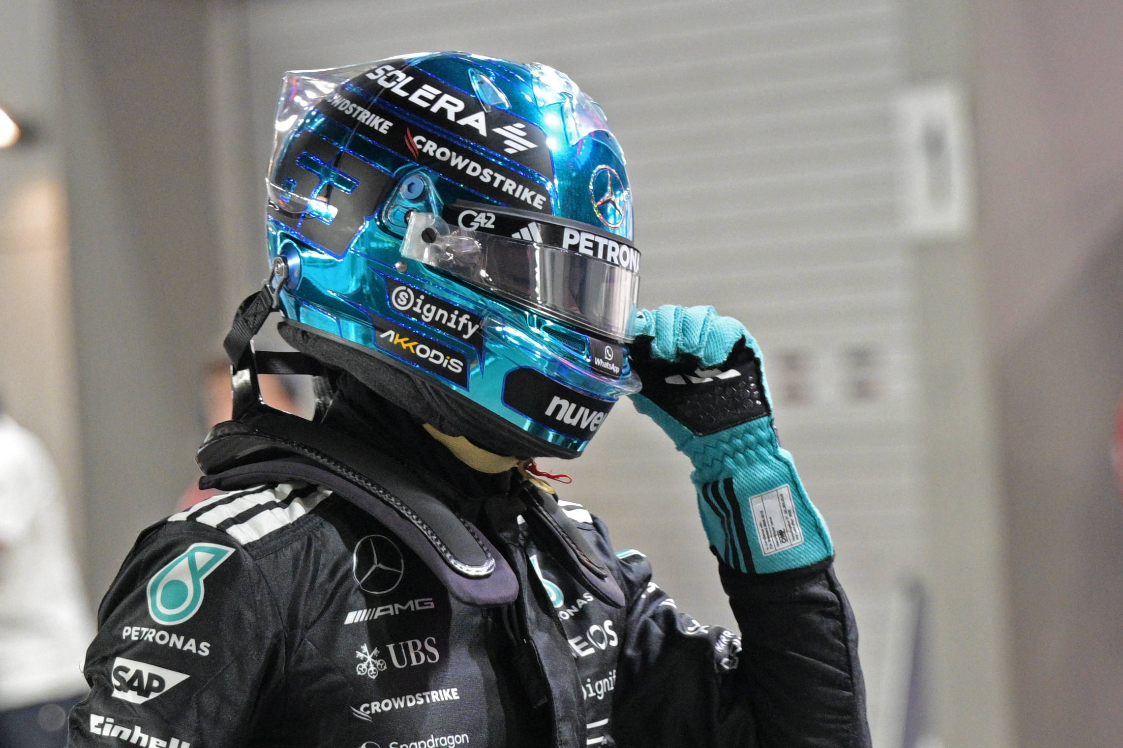 梅赛德斯横扫威廉姆斯，皮亚斯特里扛起全队